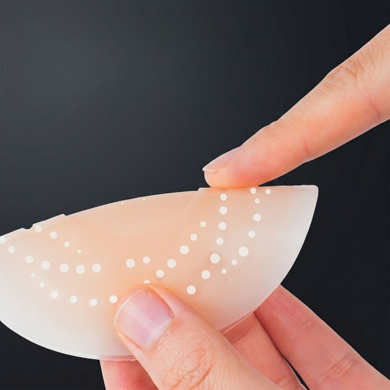 2/10 Pezzi Copricapezzoli Tras - Silicone Bra Adhesive recensione e prezzo